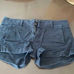 Women’s Size 6 Express Shorts  black
